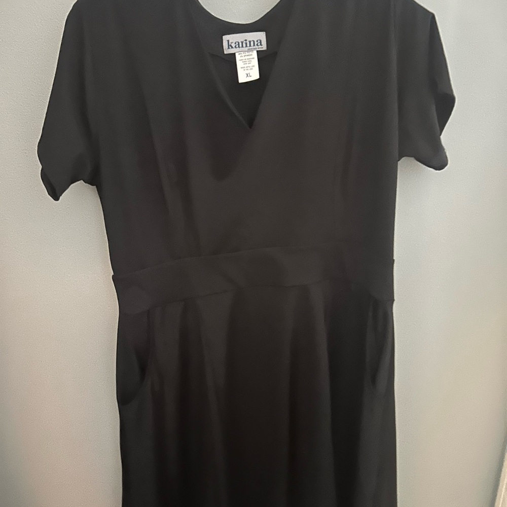 Black Dress with V-Neck and Short Sleeves